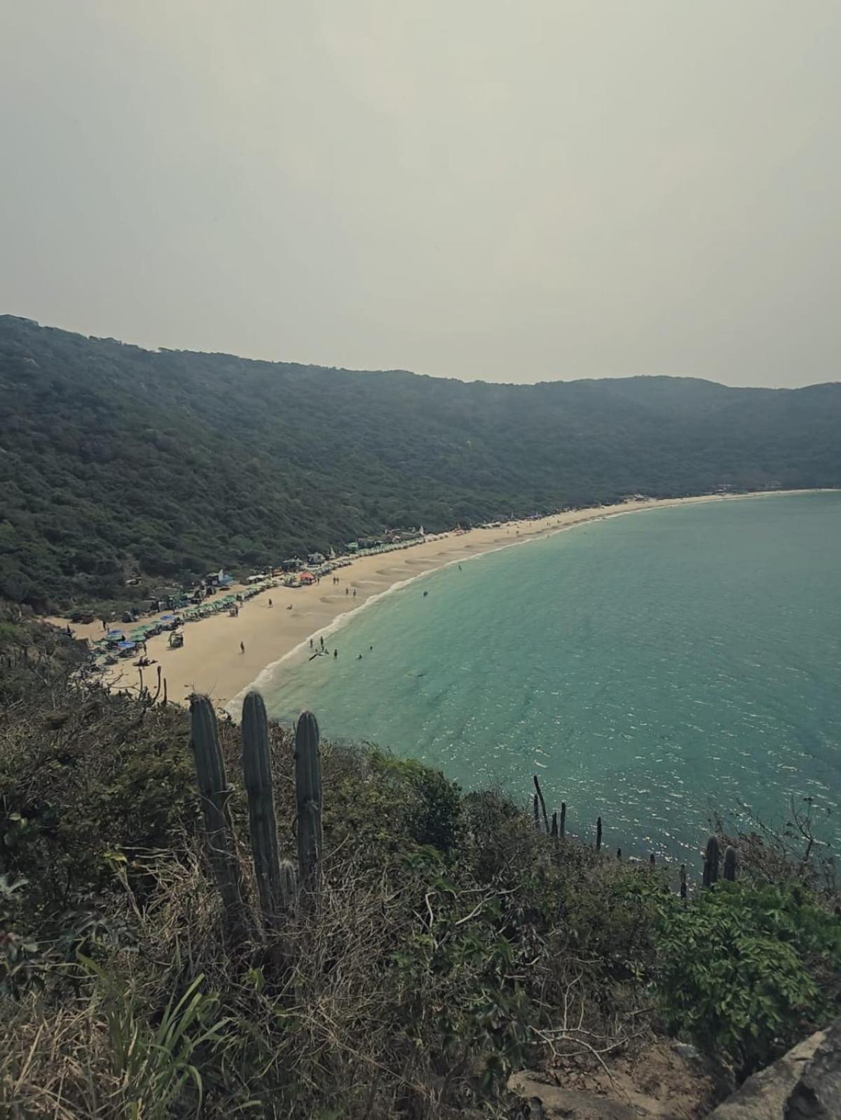 Hostel Praia Brava Араял до Кабо Екстериор снимка