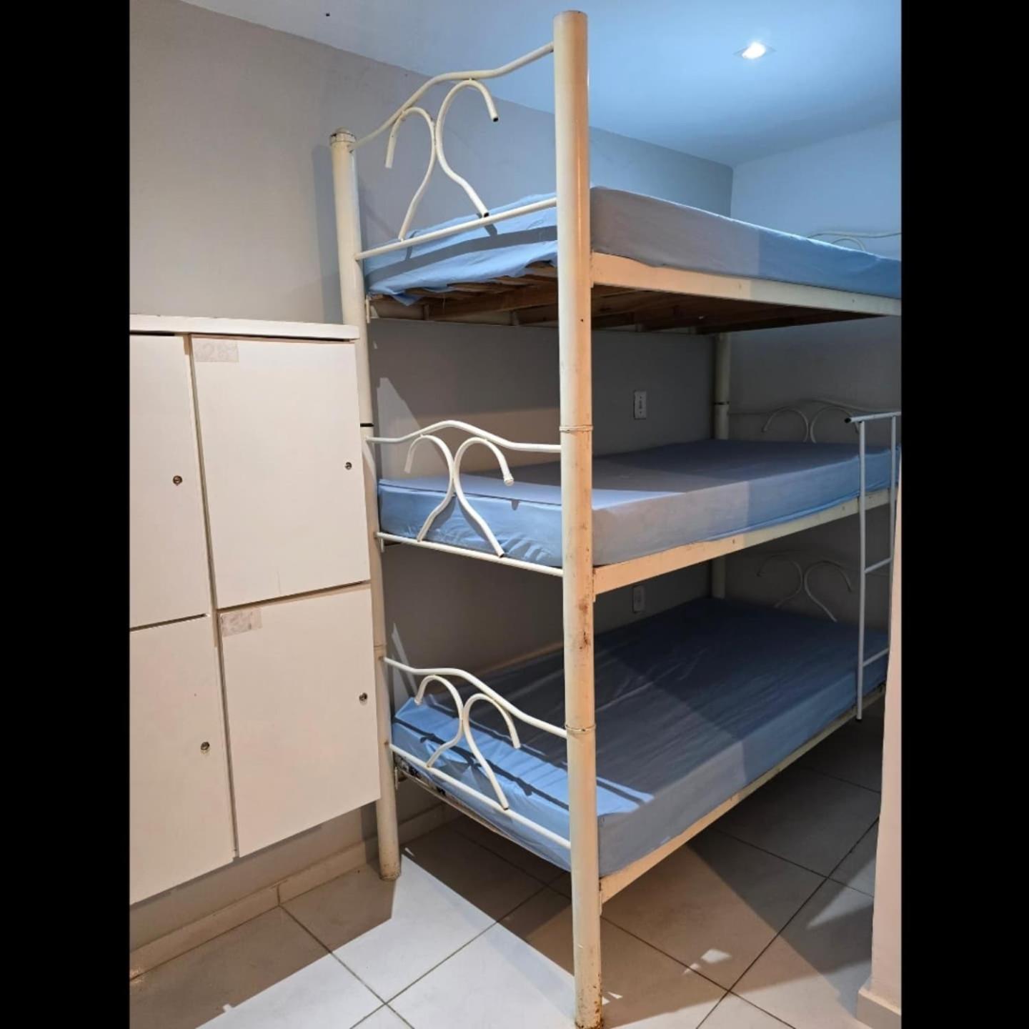 Hostel Praia Brava Араял до Кабо Екстериор снимка
