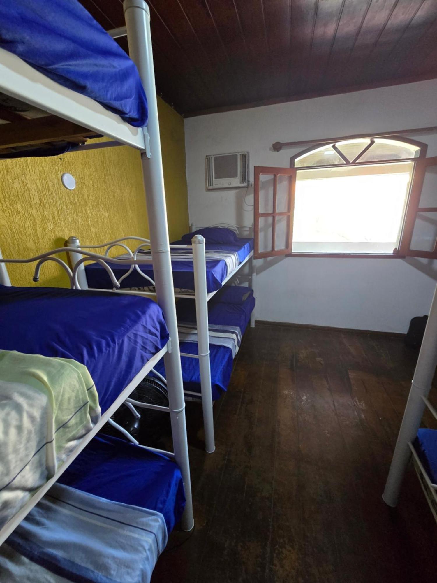Hostel Praia Brava Араял до Кабо Екстериор снимка